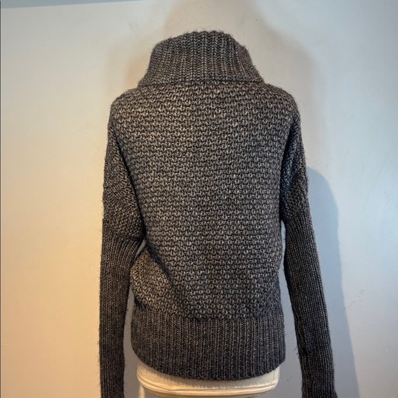 Elsa Manda Alpaca Wool Blend Chunky
Grey Full Zip Dolman Sleeve Sweater size S - Picture 3 of 10